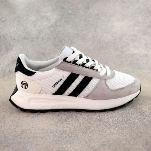 Кросівки чоловічі 588648 Сірі білі розпродаж