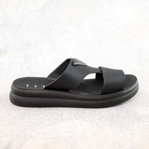 Шльопанці жіночі 588801 Чорні