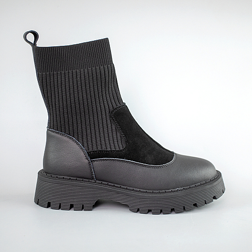 Ботинки женские кожаные на резинке утепленные байкой 593371 Черные