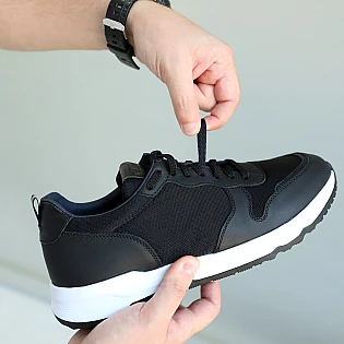 Кросівки чоловічі шкіряні вологостійкі 586629 Чорні розпродаж фото 2
