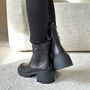 Челси кожаные с мехом 587314 Черные распродажа фото 2