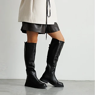 Чоботи жіночі шкіряні хутро 592735 Чорні фото 1