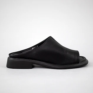 Шлепанцы женские кожа 594312 Черные фото 1