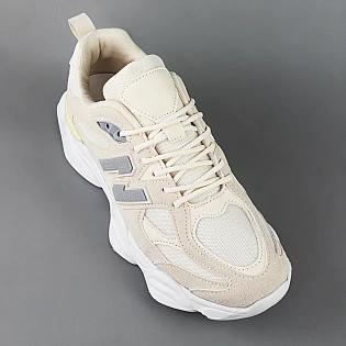 Кроссовки женские замшевые сетка 594873 Бежевые фото 2