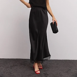 Юбка женская атласная с кружевом 594926 Черная фото 1