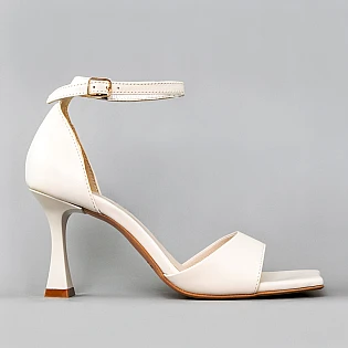 Босоножки женские кожаные 594197 Молочные фото 1