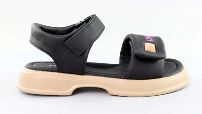 купити літнє взуття