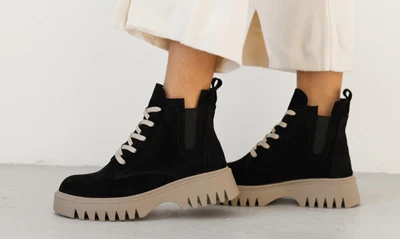 Черевики на хутрі