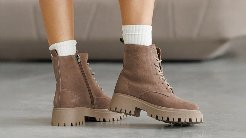 Жіночі черевики на товстій підошві - головний тренд осені