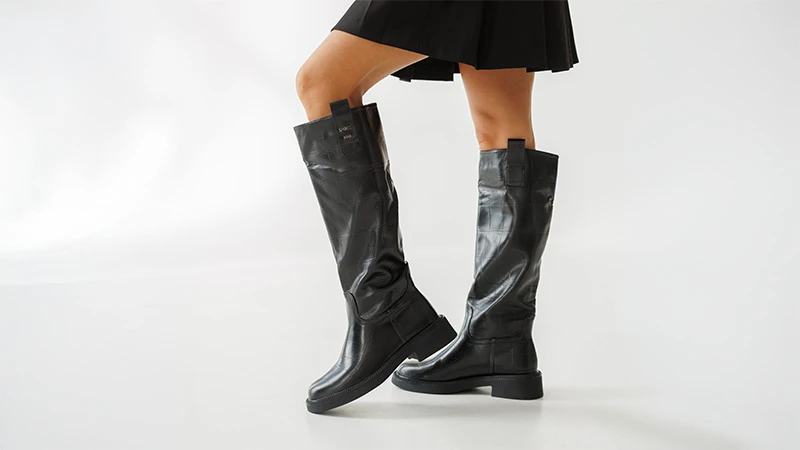 Сапоги женские кожаные