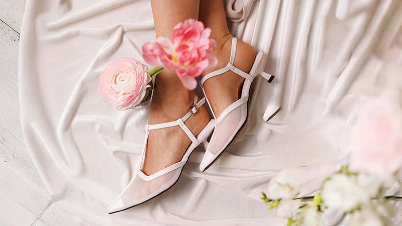 Трендовые белые туфли с сеткой — главная новинка весенней коллекции 2026.