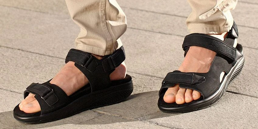 Вибираємо чоловічі босоніжки: на що звернути увагу