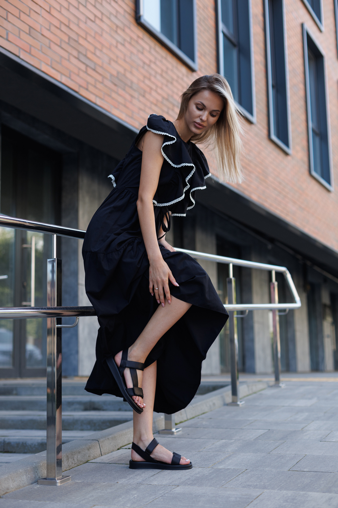 Сандали женские кожаные 585875 Черные 💛 цена: 1590 грн.💙 Купить