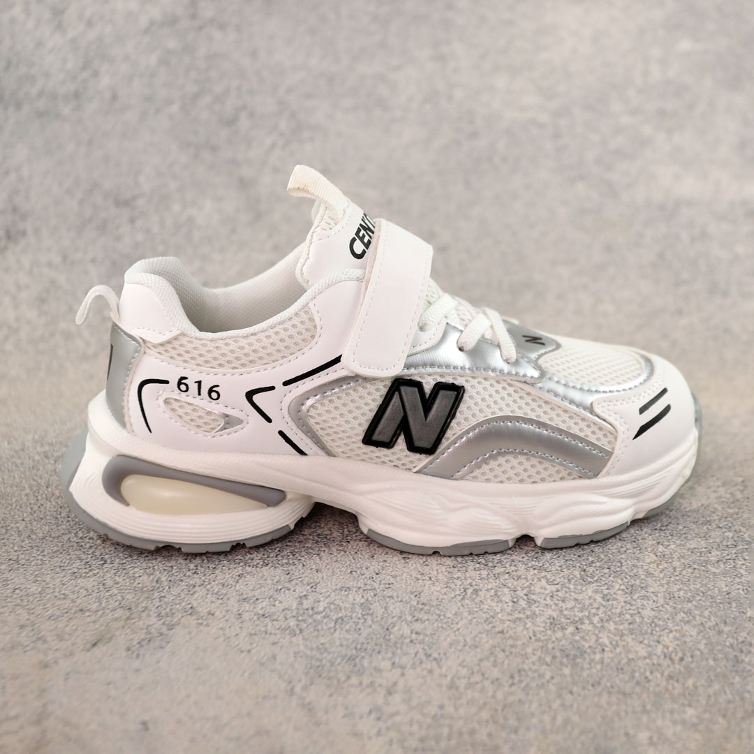 Кросівки дитячі 588286 Білі