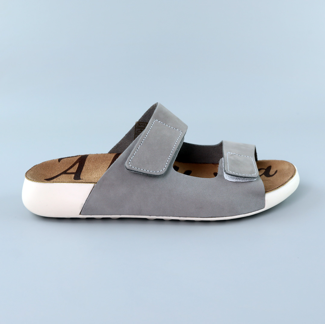 Шлепанцы женские 589070 Серые распродажа