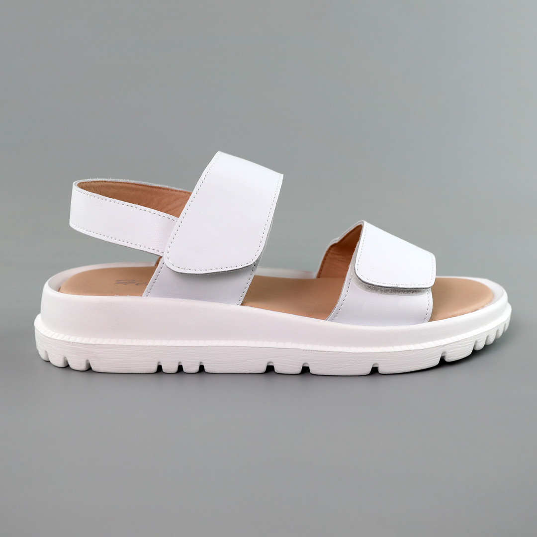 Сандали женские кожаные 589148 Белые распродажа