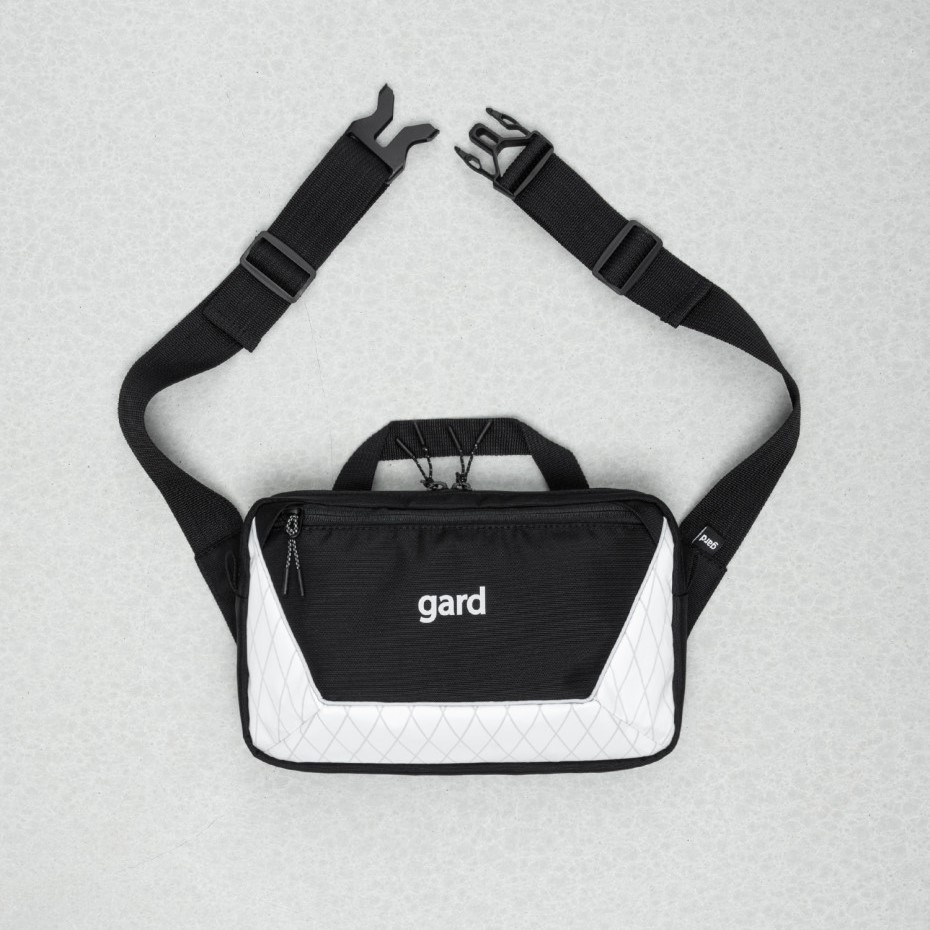 Сумка на пояс (бананка) 589196 черно/белая