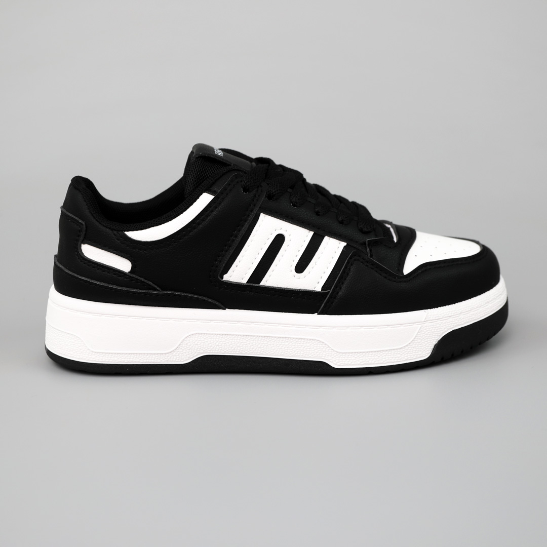 Кеды женские 589531 Черно-белые распродажа