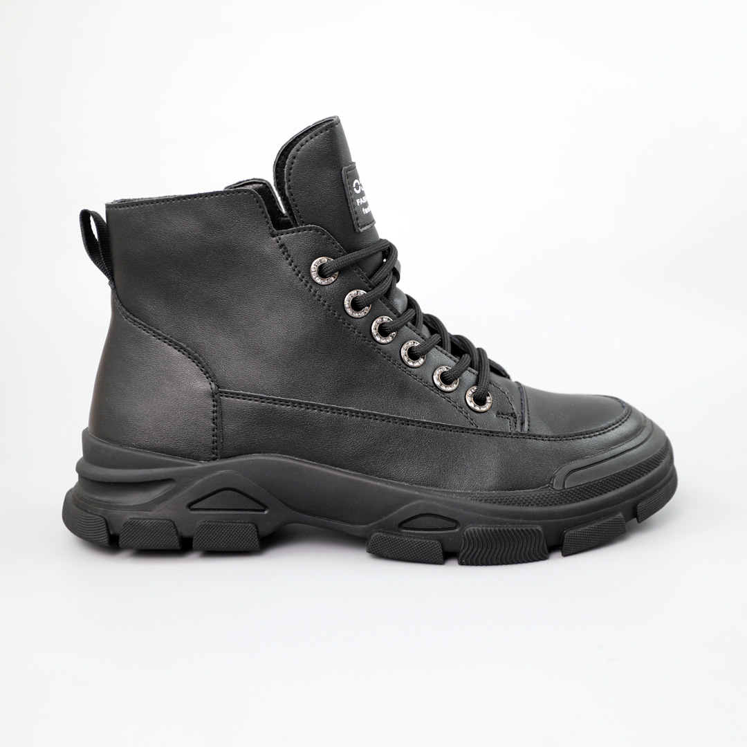 Ботинки женские кожаные 589722 Черные