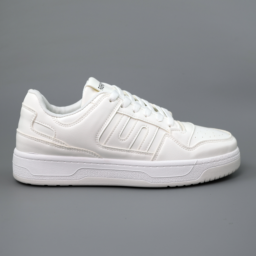 Кеди чоловічі 589578 Білі розпродаж