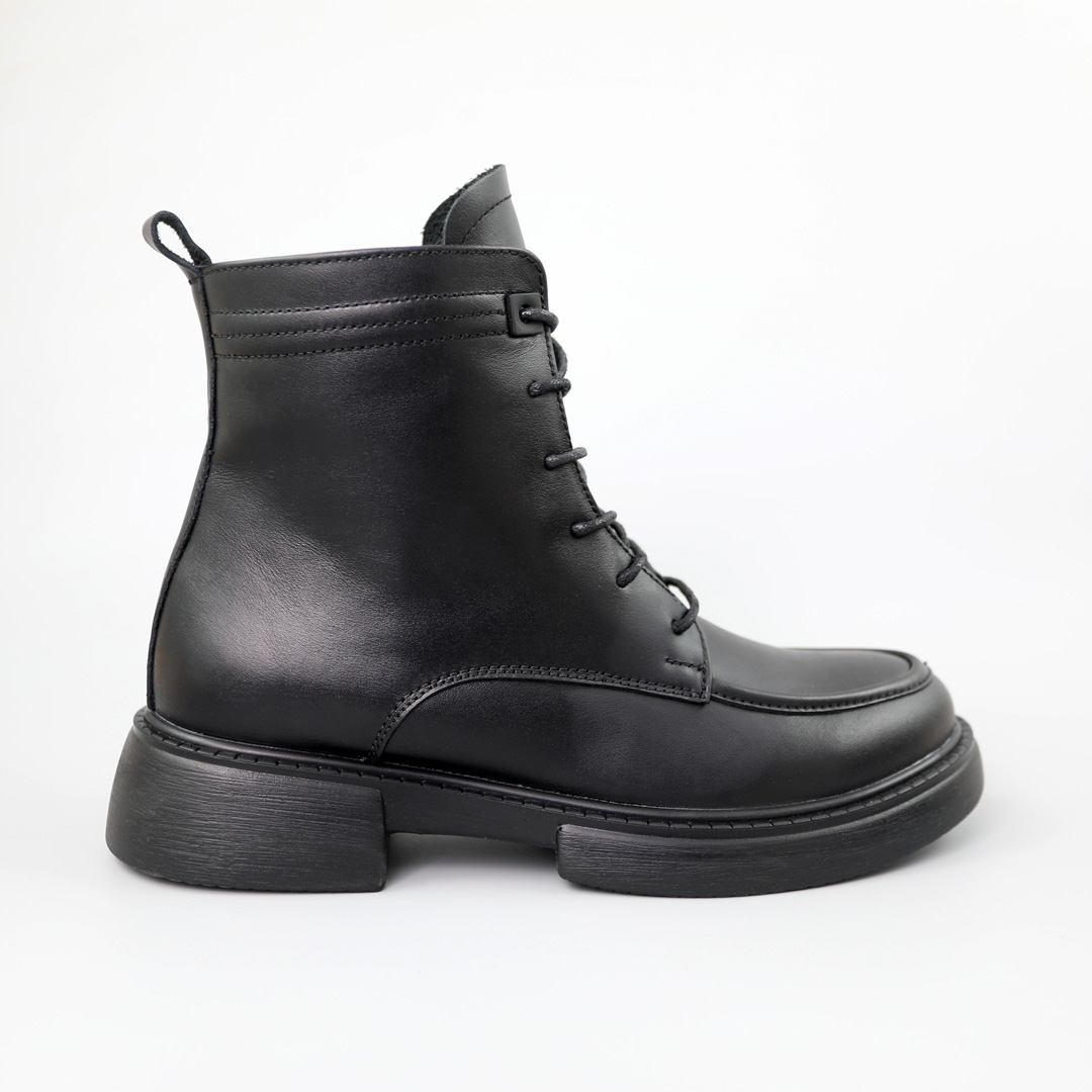 Ботинки женские кожаные байка 590353 Черные