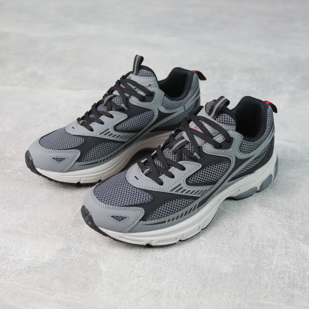 Кросівки чоловічі сітка 591329 Сірі чорні 💛 ціна: 1790 грн