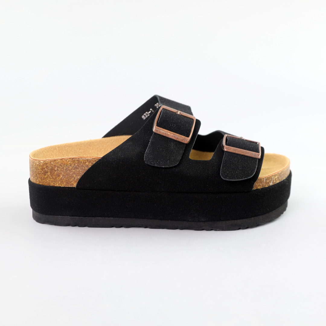 Шлепанцы женские 591800 Черные