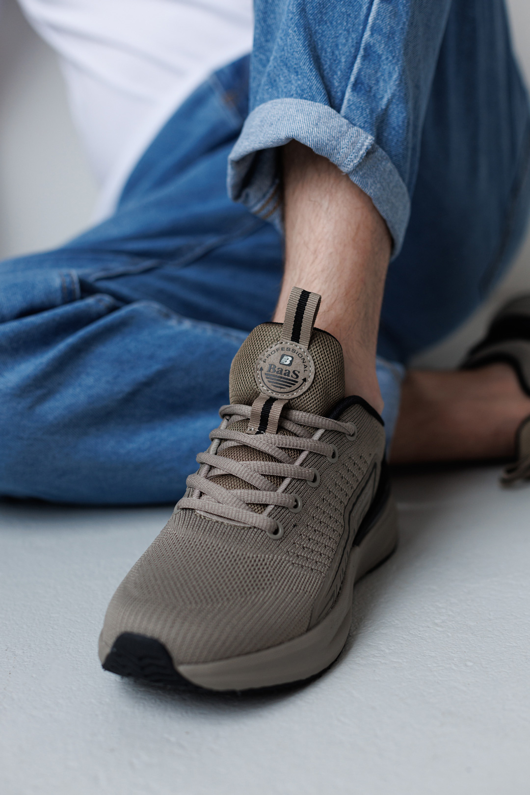 ジョニー Брюки adidas Equipment Corduroy Pant Focus Olive (JX1468) | Footshop