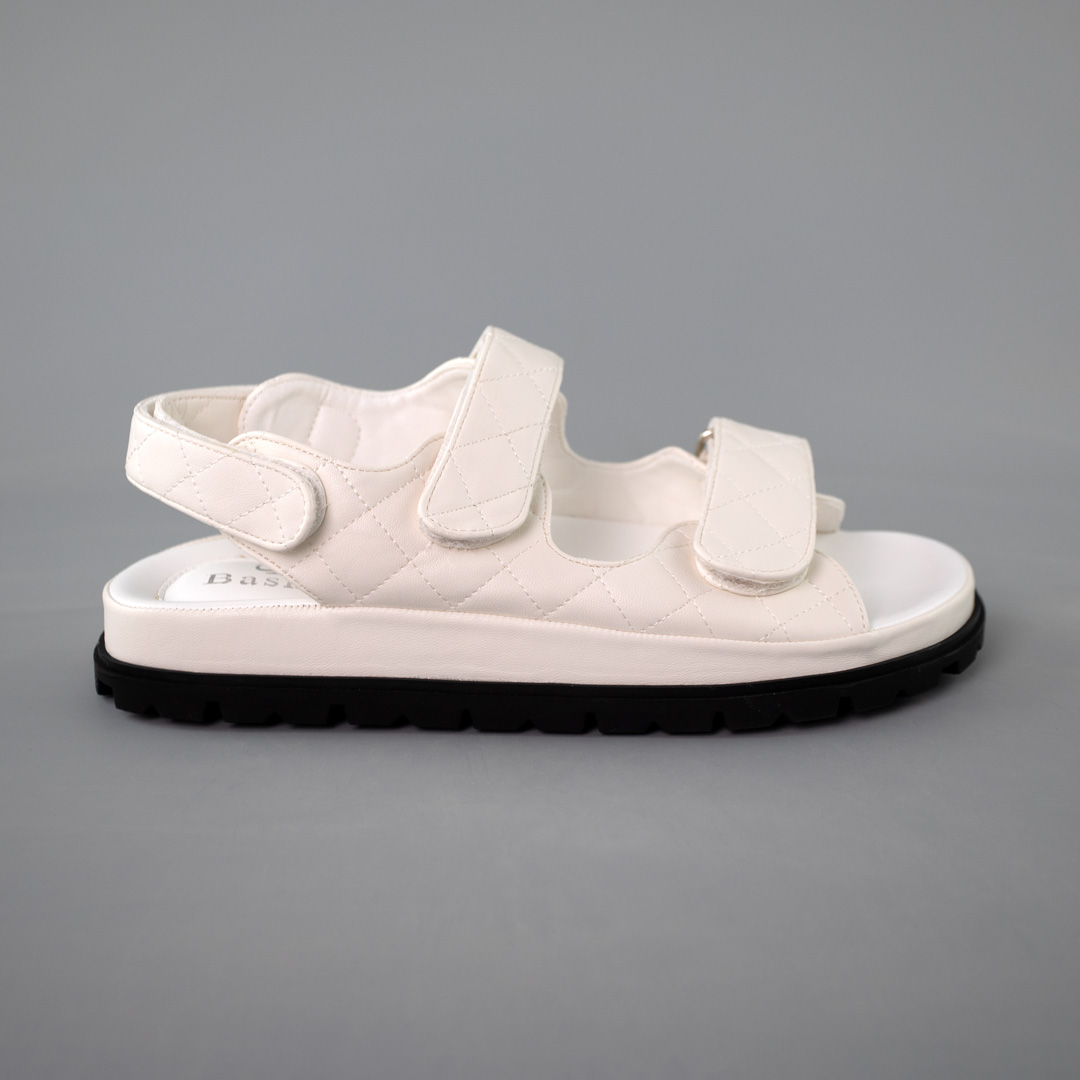 Сандалі жіночі 592155 Білі розпродаж