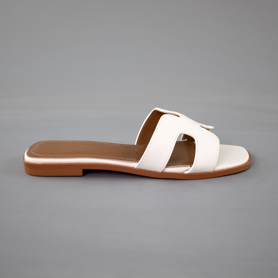 Шлепанцы женские 592326 Белые распродажа