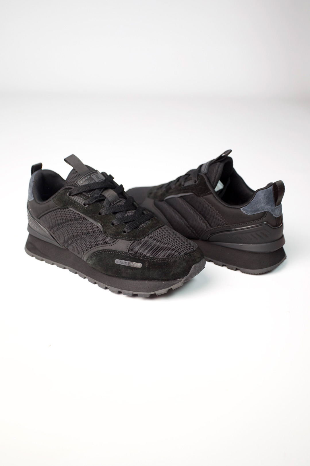 ®️ Кроссовки мужские замш 592613 Черные 💛 цена: 1590 грн