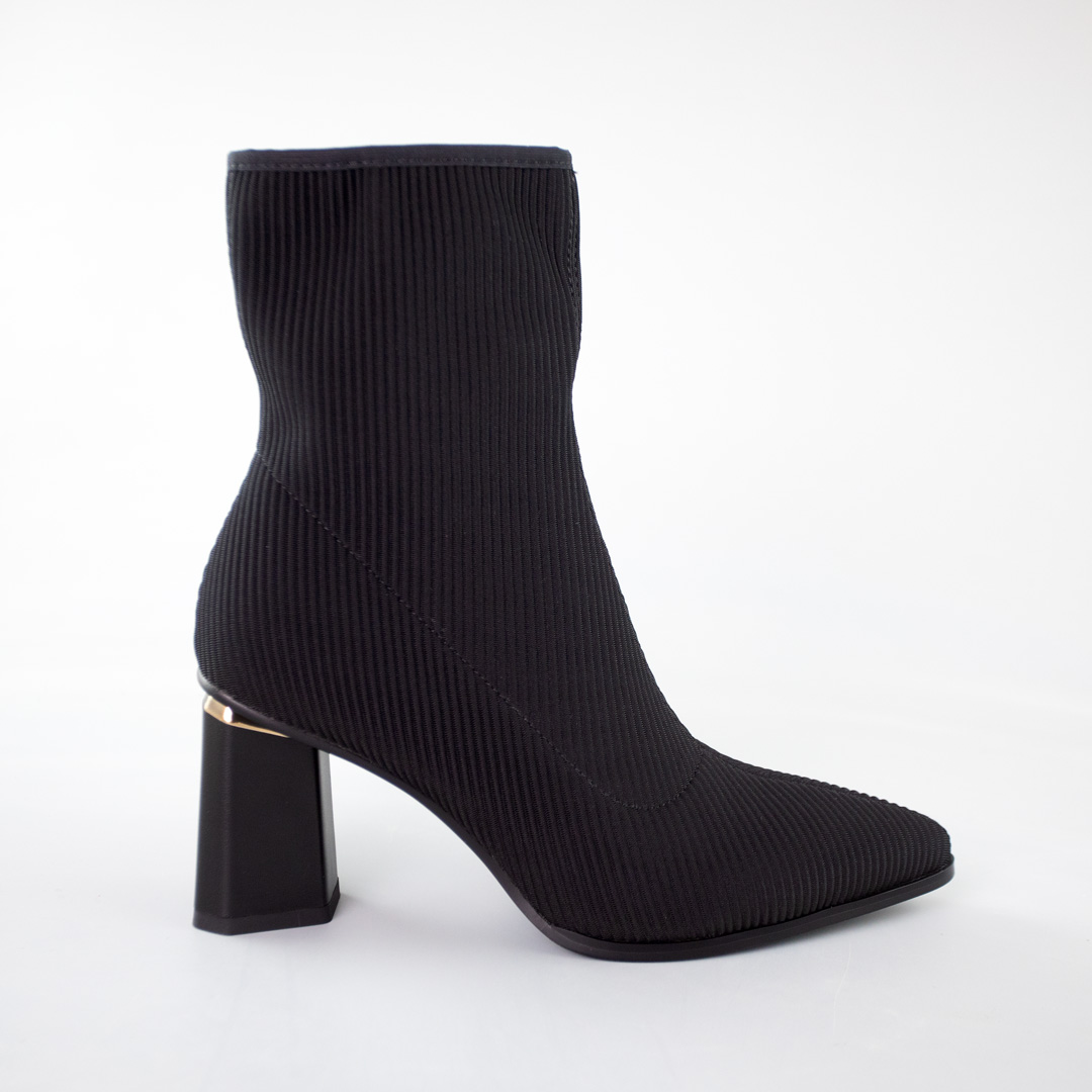 Черевики жіночі 592669 Чорні