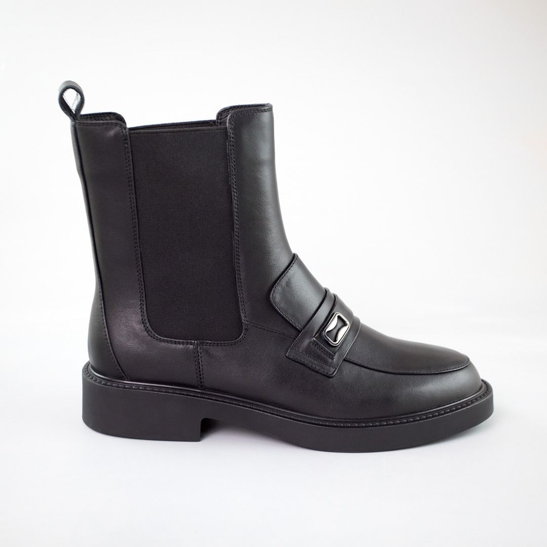 Челсі жіночі  шкіряні байка 592924 Чорні розпродаж