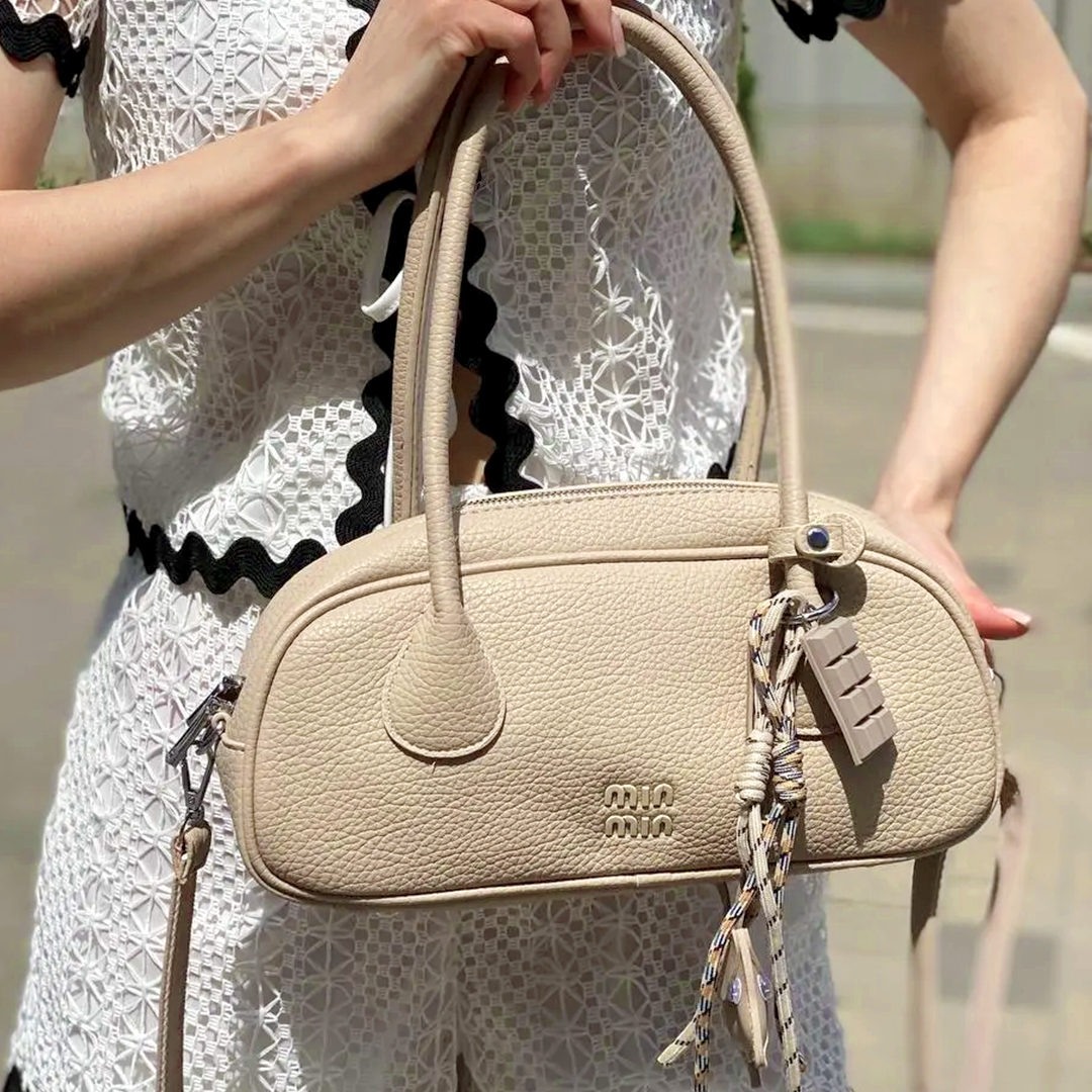 Сумка жіноча багет шкіряна  593274 латте 