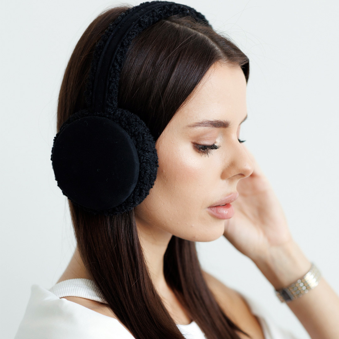 Меховые наушники женские 591063 Черные