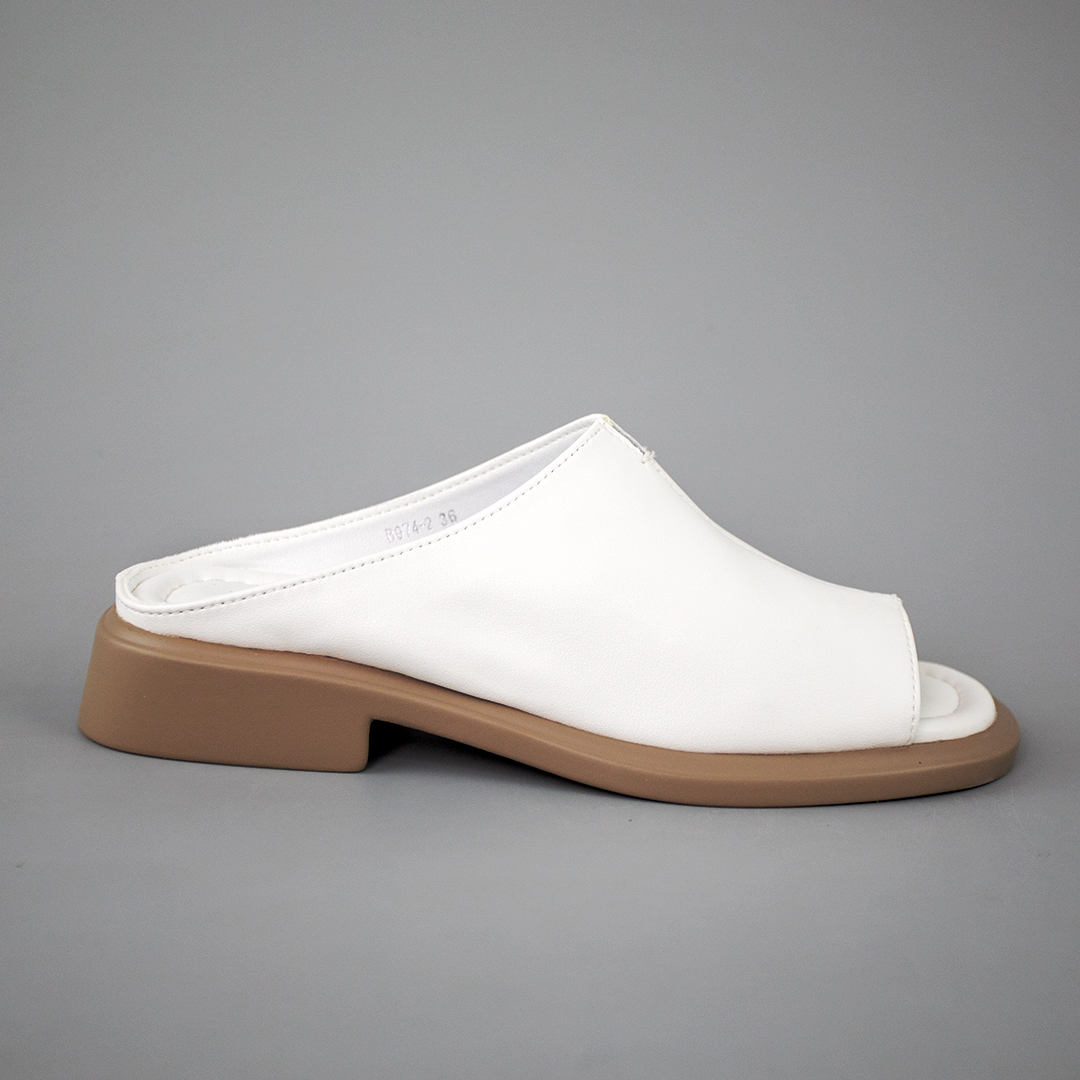 Шльопанці жіночі шкіра 594313 Білі