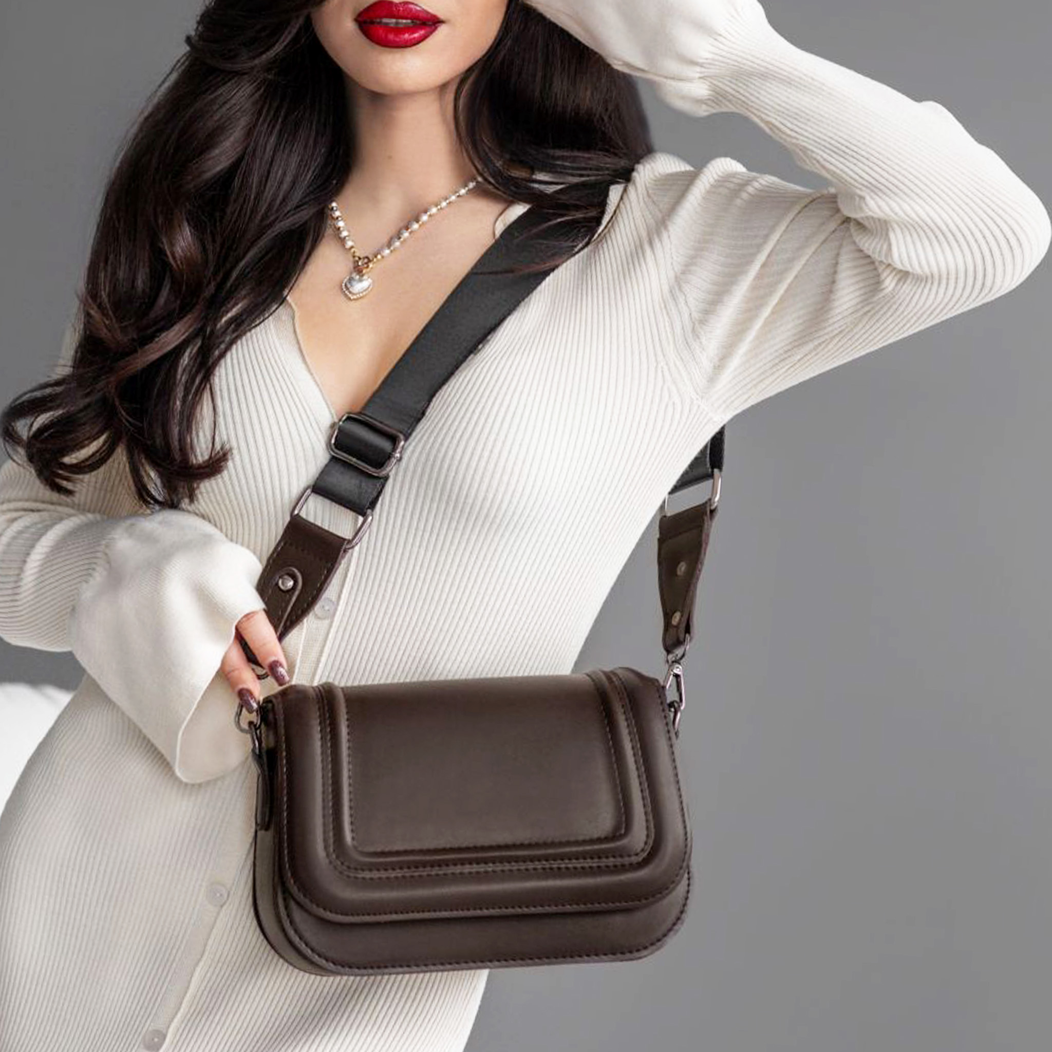 Сумка жіноча крос боді з еко шкіри 592883 Шоколад