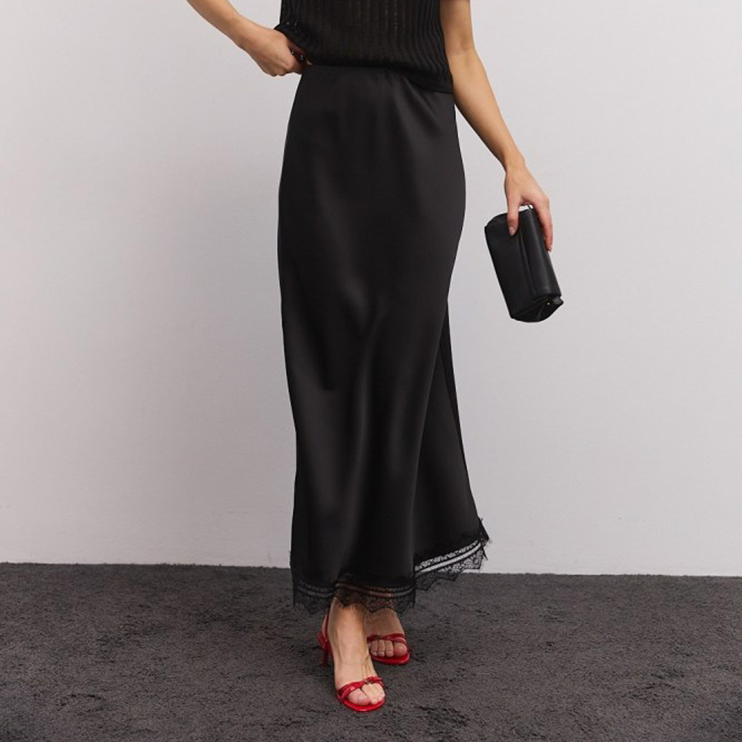 Юбка женская атласная с кружевом 594926 Черная