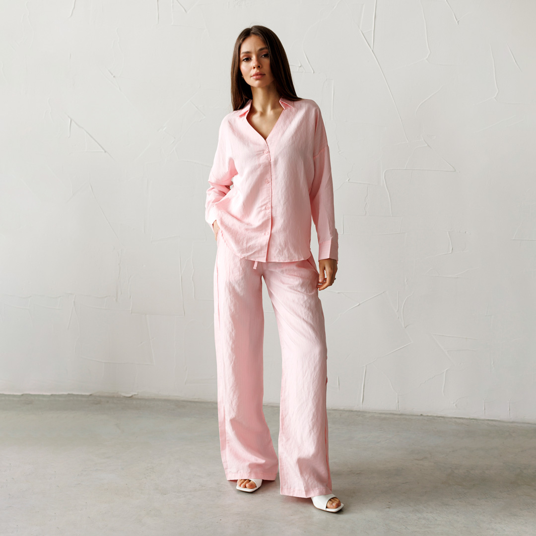 Костюм жіночий в смужку 595165 Рожевий 