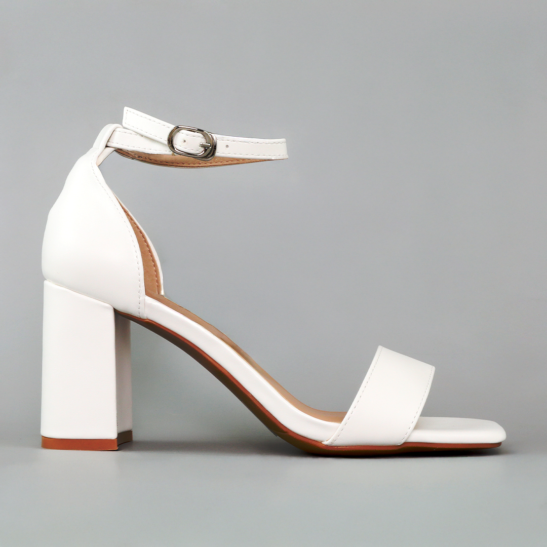 Босоніжки жіночі 594619 Білі