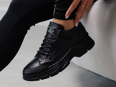 кроссовки женские черные